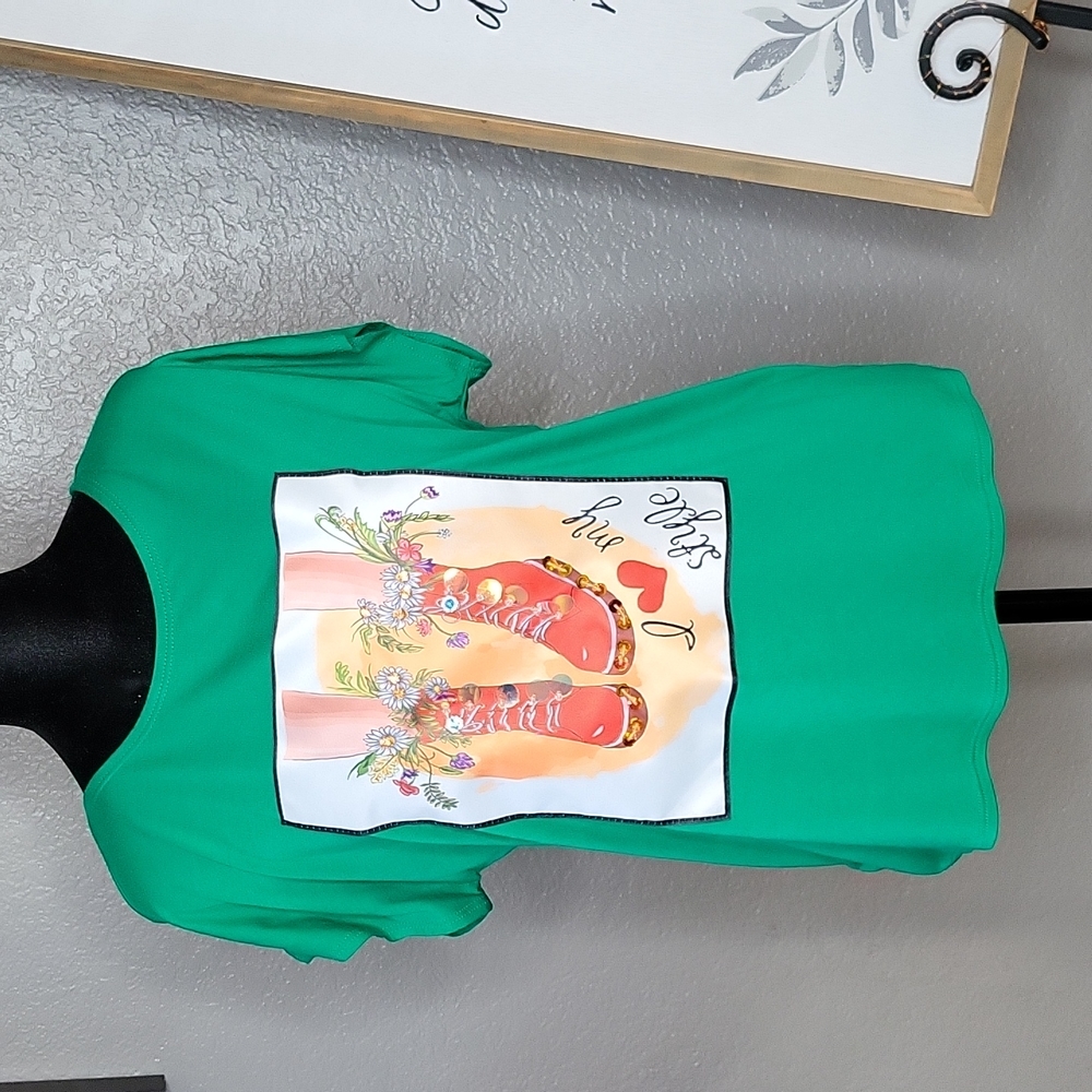 Loose fit top